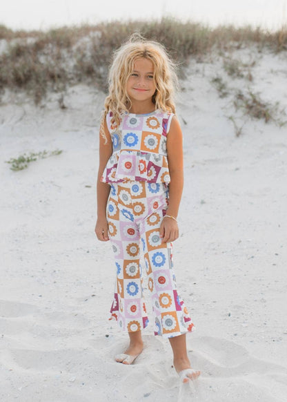 Adorable Sweetness Kids Retro Daisy Checkered Spring Summer Bell Bottom Set