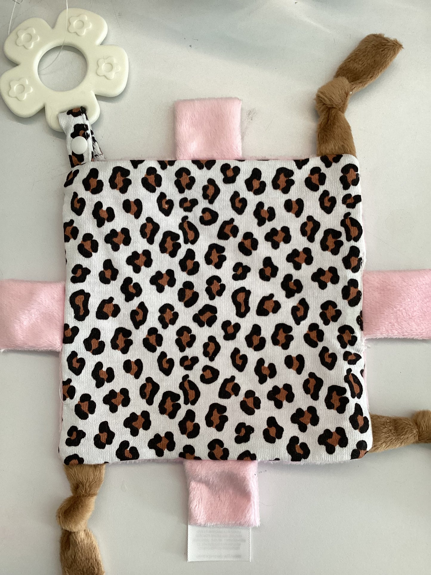 LB pink Leopard Crinkle Toy