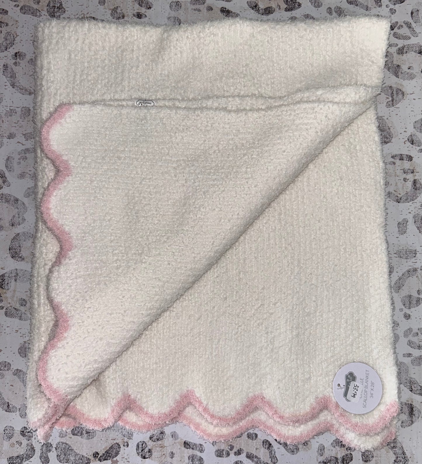 Mudpie Pink Scallop Chenille Blanket