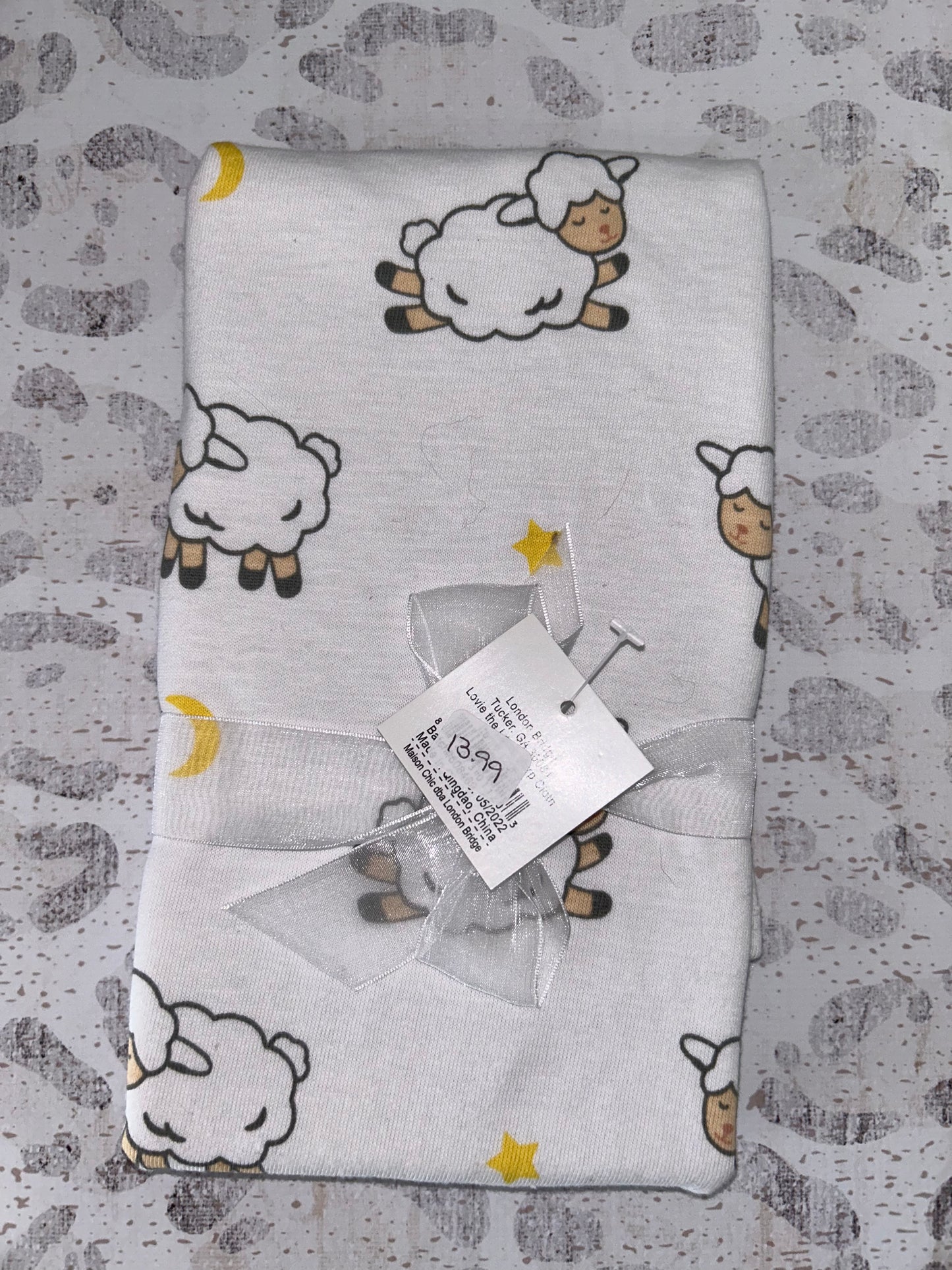 London Bridge Lovie the Lamb Burp Cloth