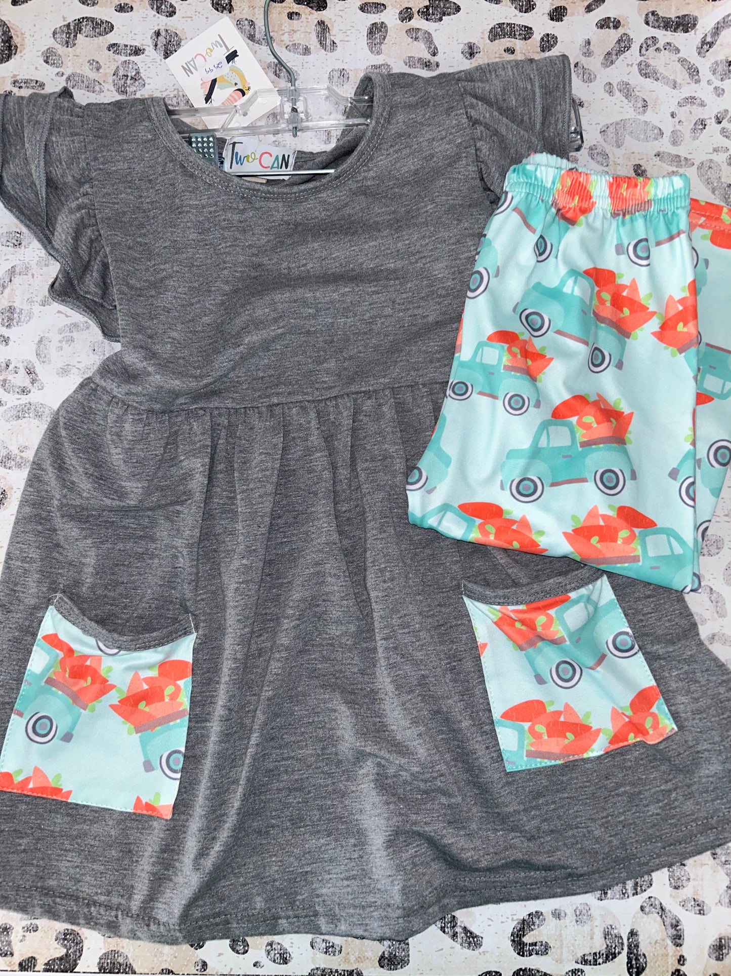 Toucan Bunny Capri Set