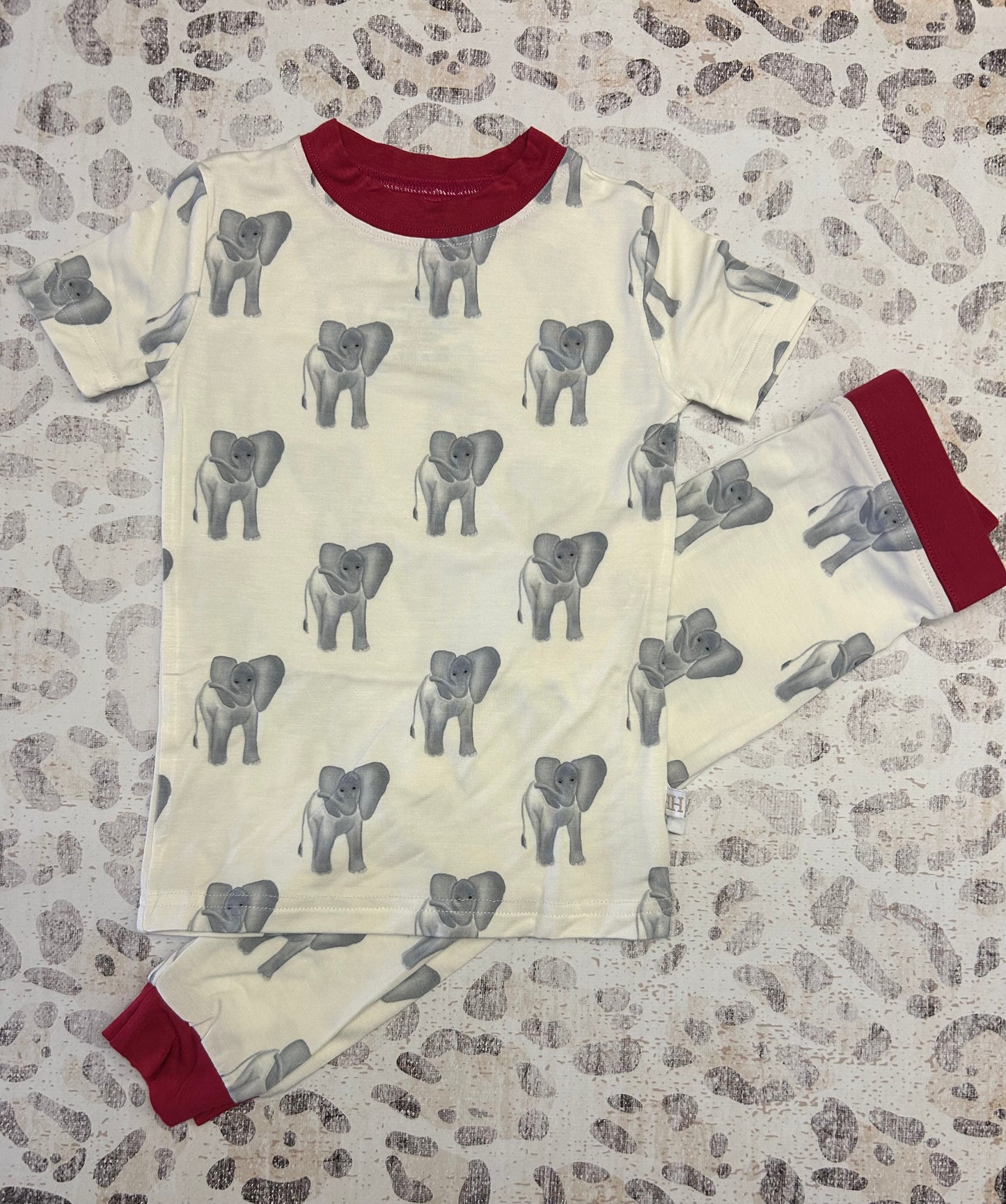 Hamner Hill Elephant Loungewear Set