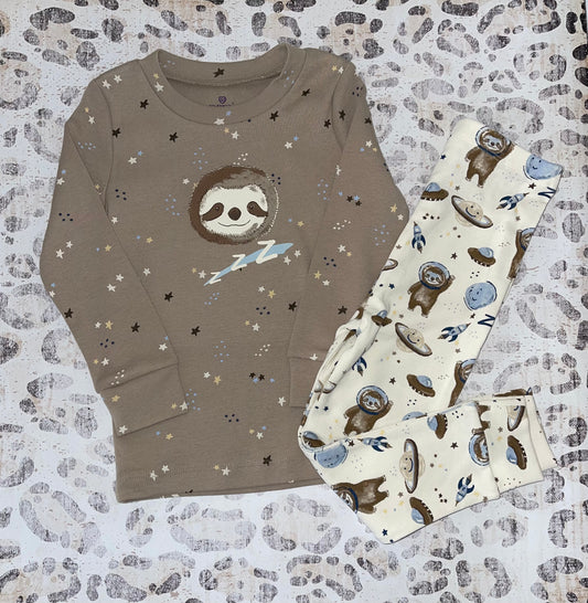 Warmies PJ set Sloth