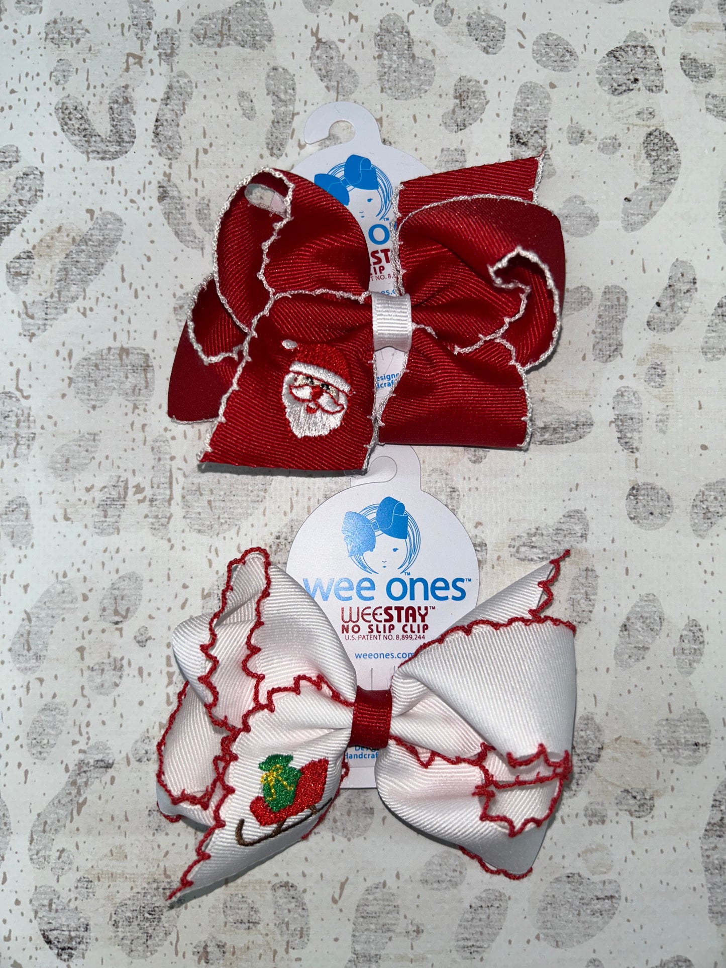 Wee Ones Medium Grosgrain Hair Bow with Holiday Embroidery