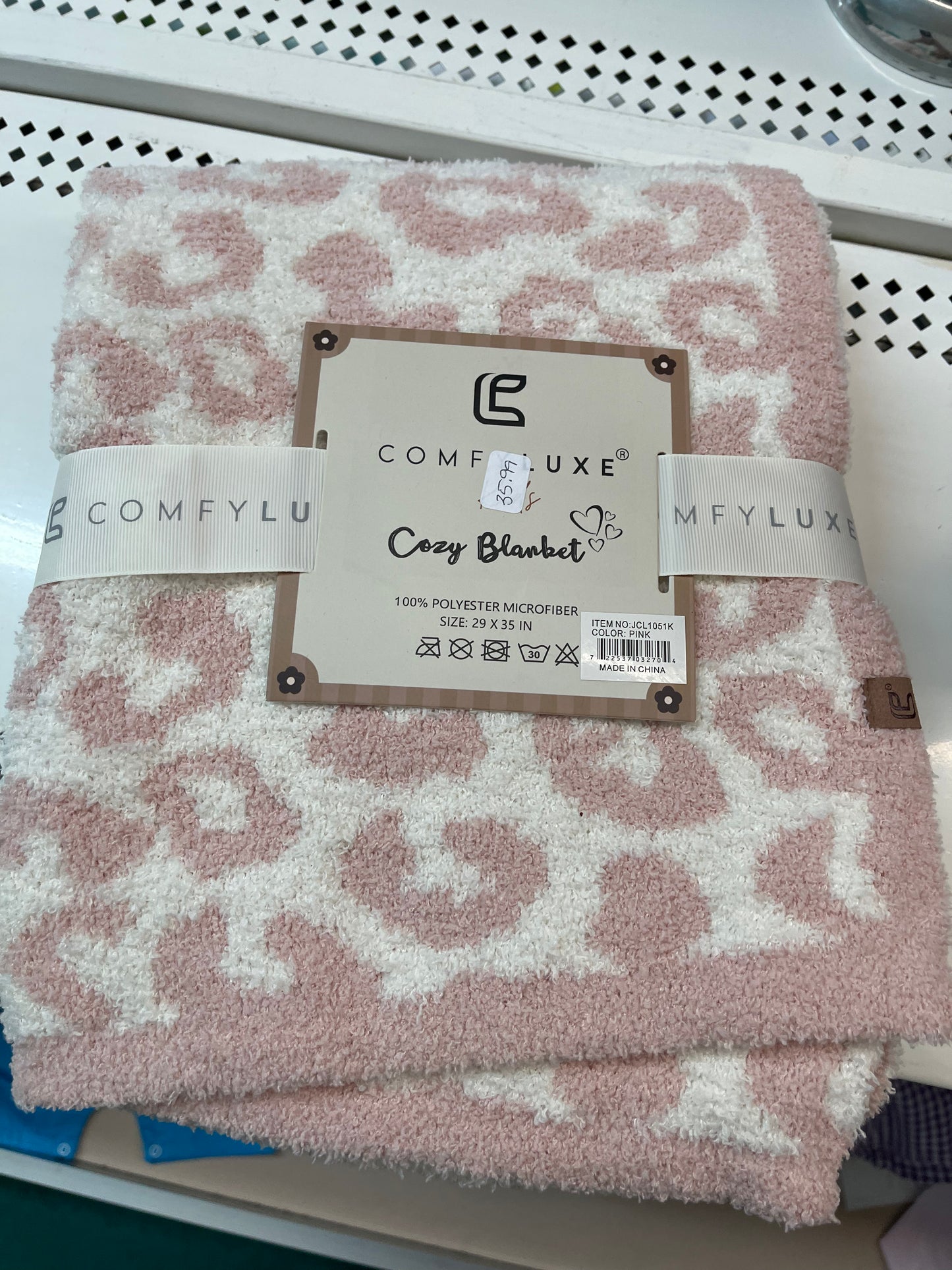 Comfy Luxe Cozy Leopard Blanket