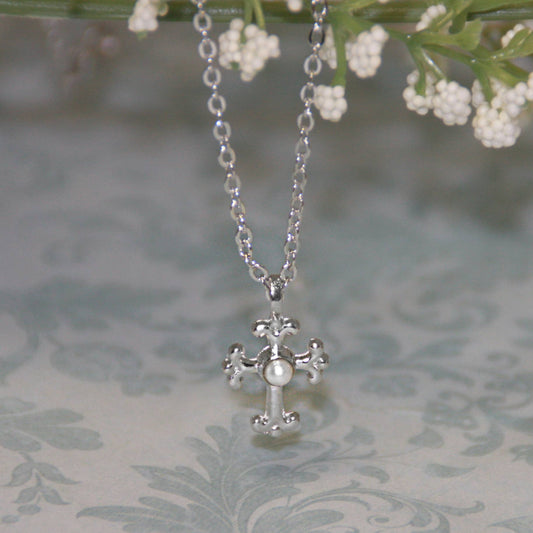 Girl Classic Single Pearl Cross Necklace